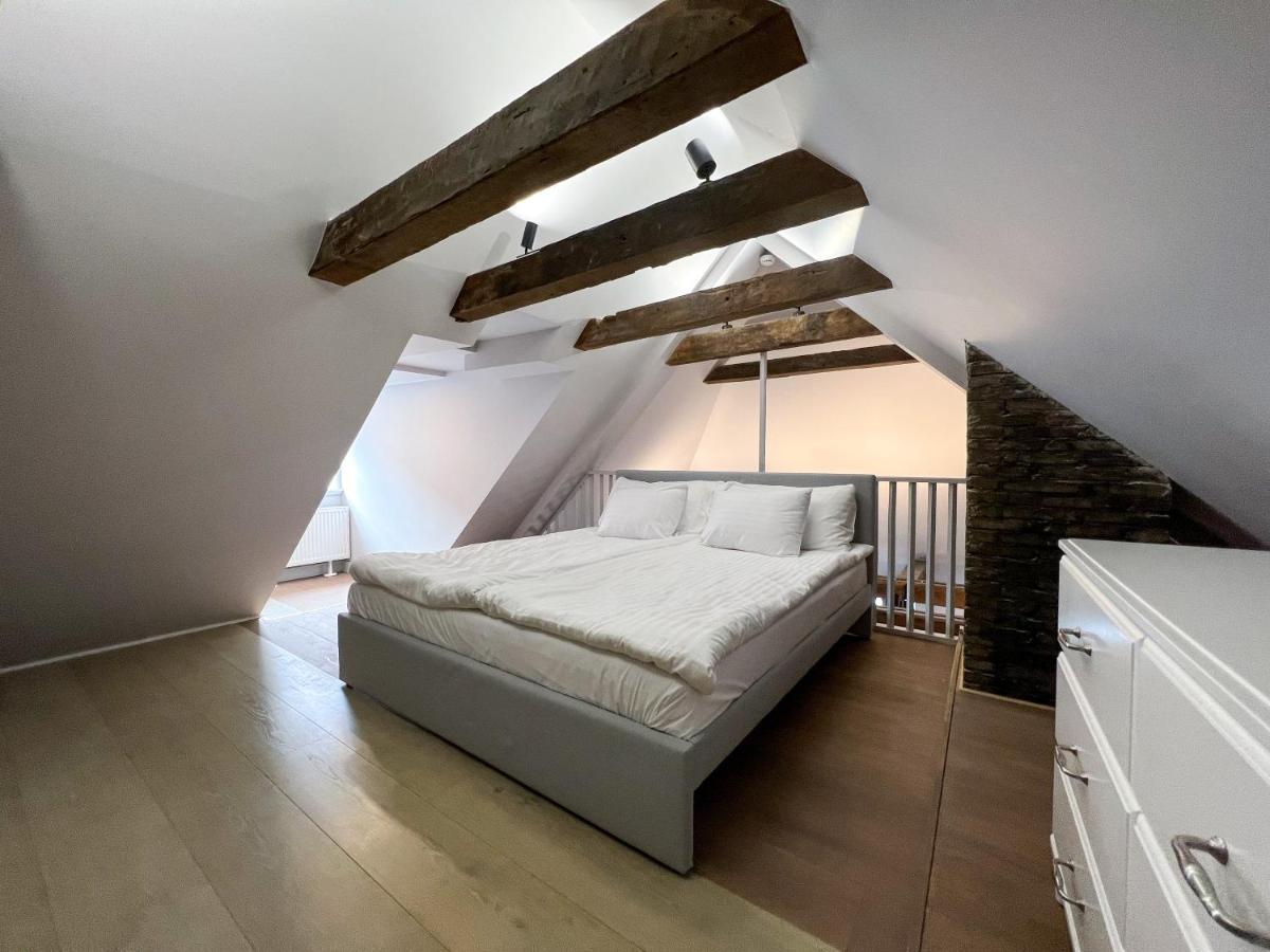 Old Riga Attic Apartment Экстерьер фото